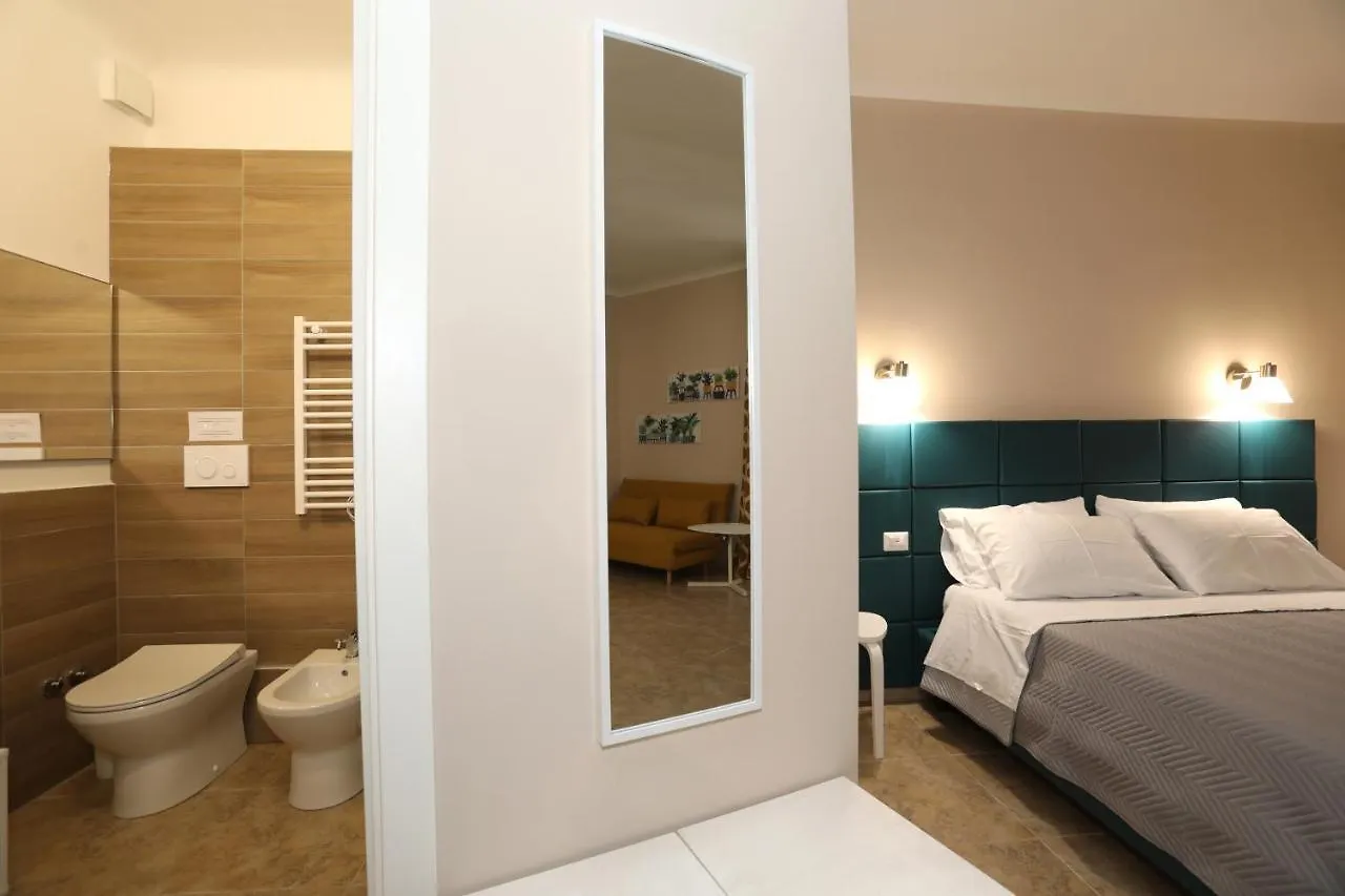 Sudanoi Appartement Bari 0*,